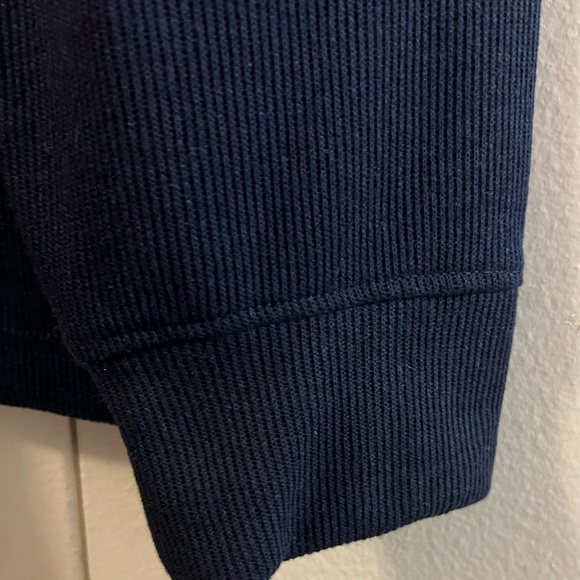 🆕 CHAPS NAVY MEN MOCK NECK TOP (L) NWT - Picture 4 of 9